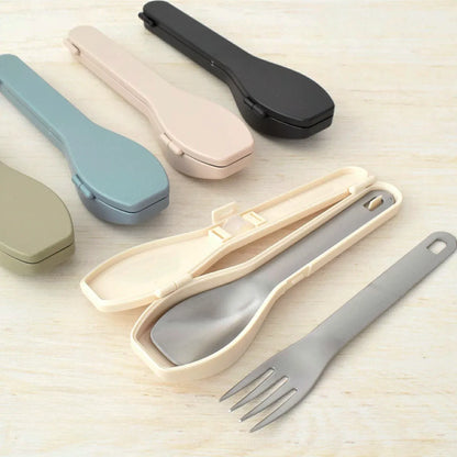 L240404  日本製 超輕巧盒裝便携餐具 ; Lightweight Japanese style cutlery set