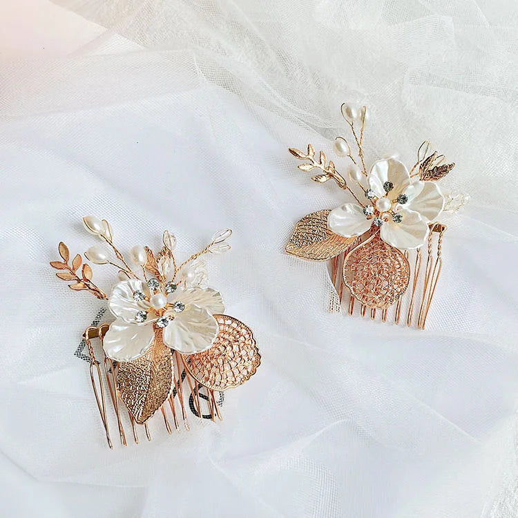 L240315 (預訂) 珍珠花立體金葉頭飾 (兩件套裝) ; Pearl flower with golden leaves hair pieces (set of 2)